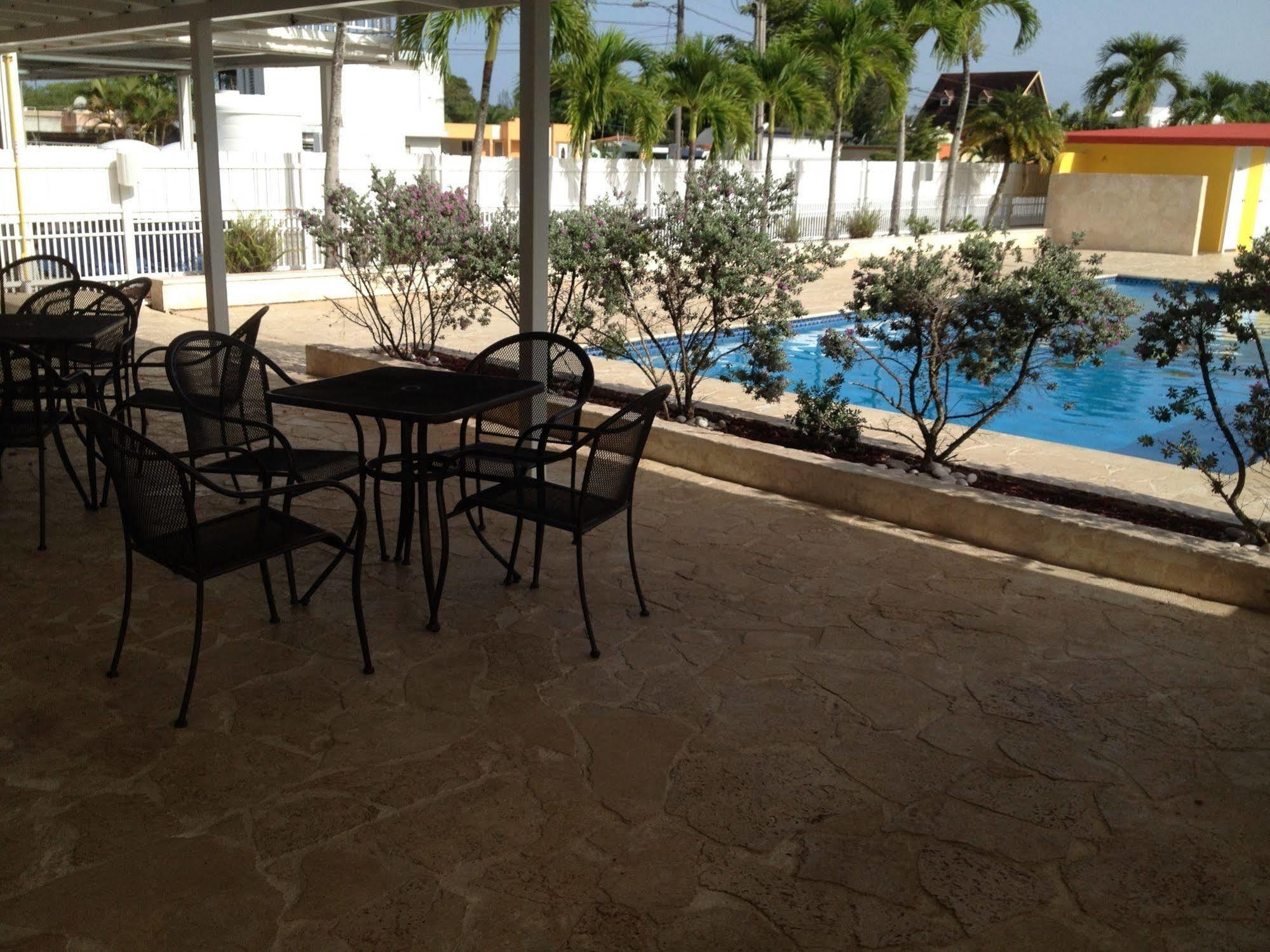 Arecibo Inn Luaran gambar