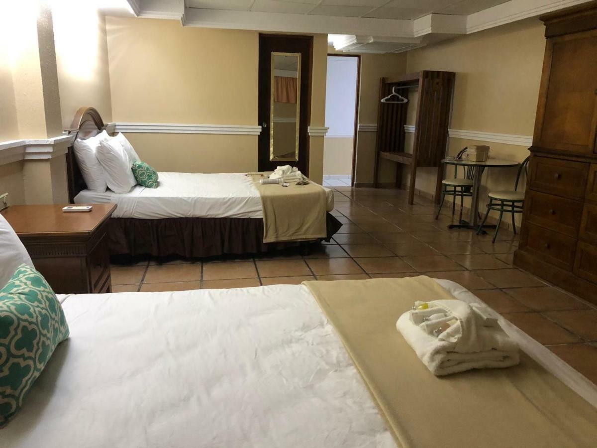 Arecibo Inn Luaran gambar